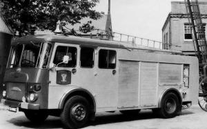 Albion CH13AXL Fire Chief '1964